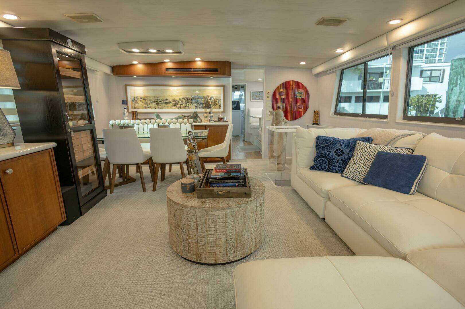 1989 Hatteras Cockpit Motor Yacht - Image 7