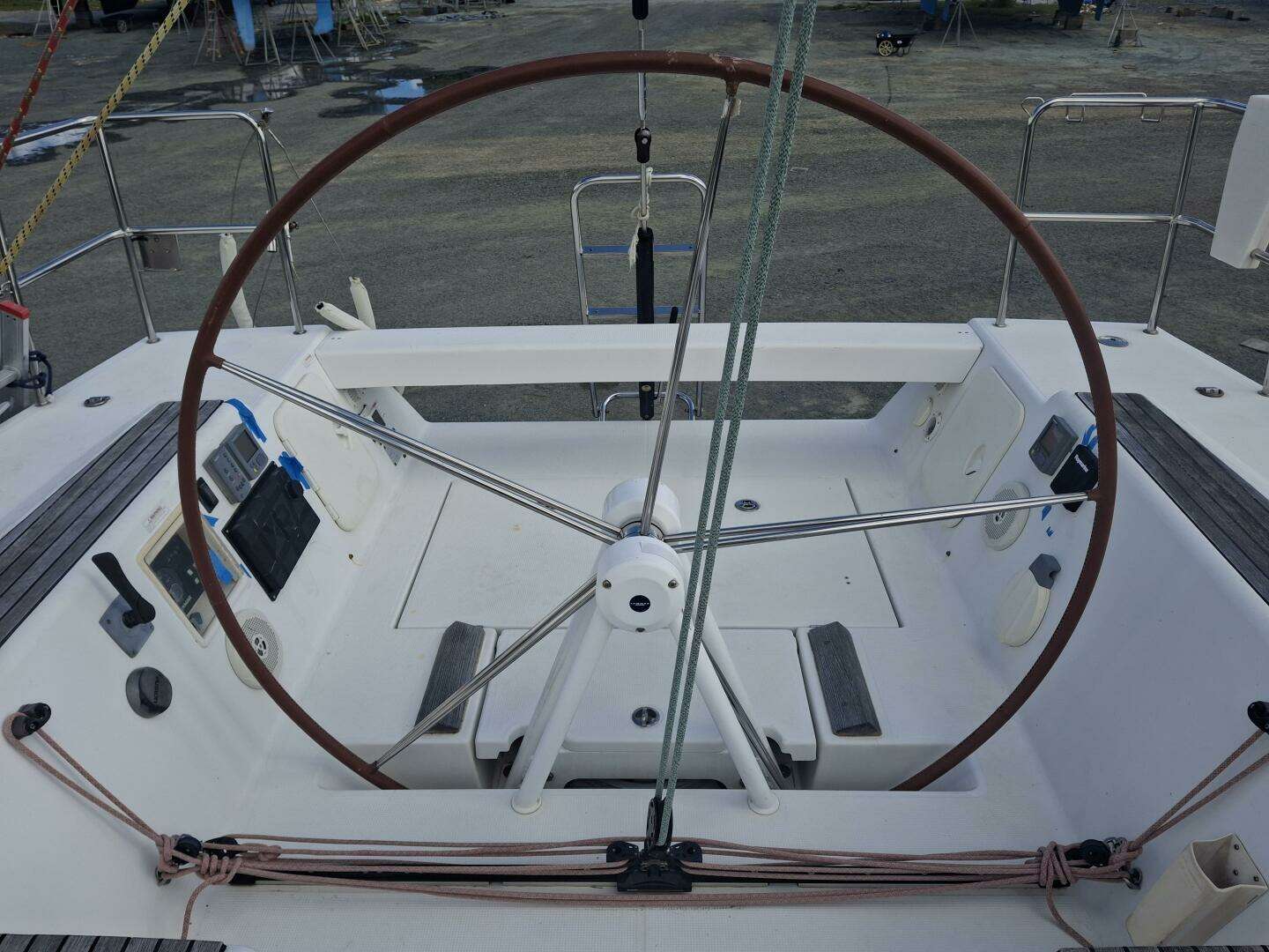 2010 Beneteau First 40 - Image 7