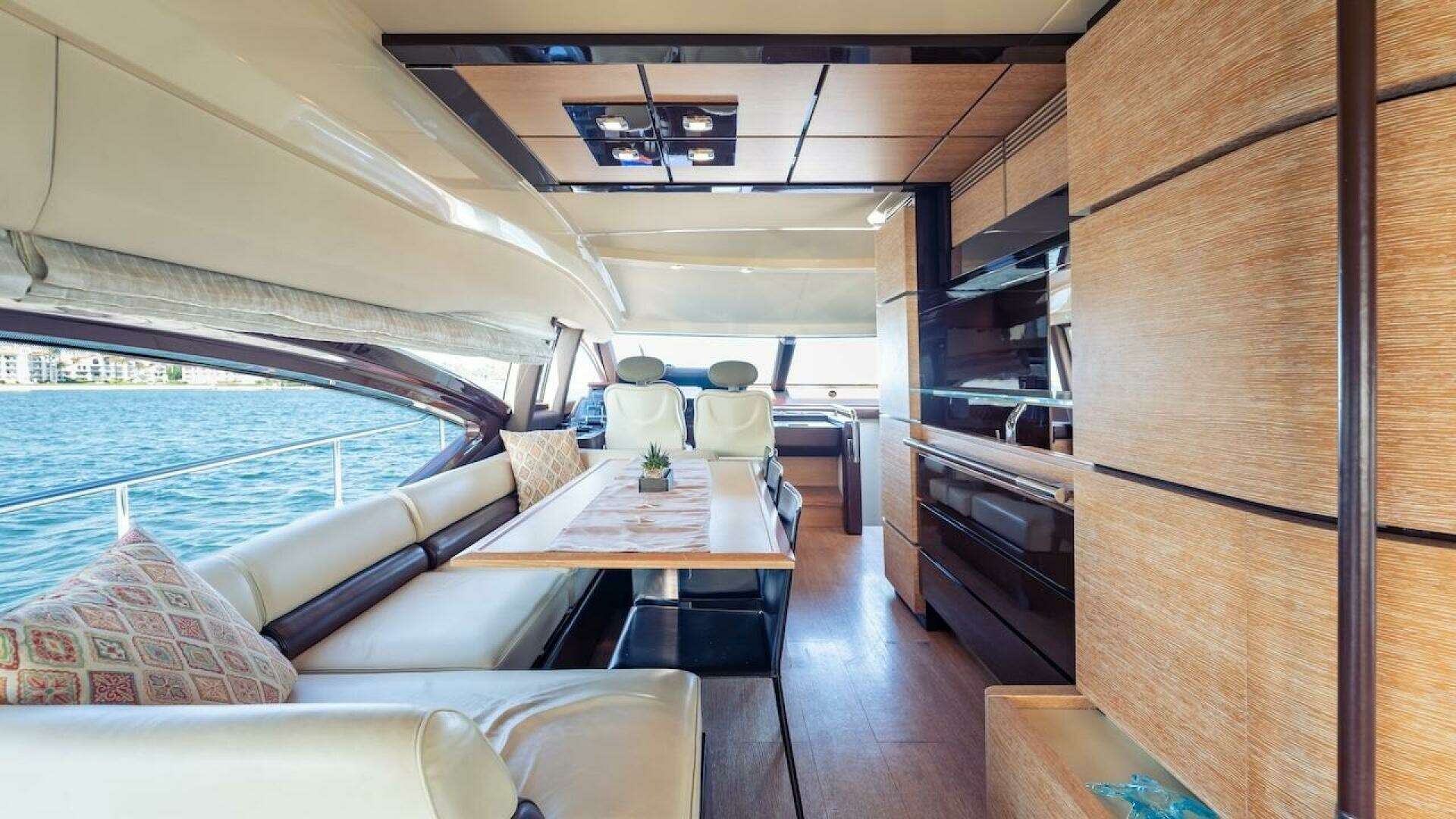 2012 Azimut Evolution - Image 54