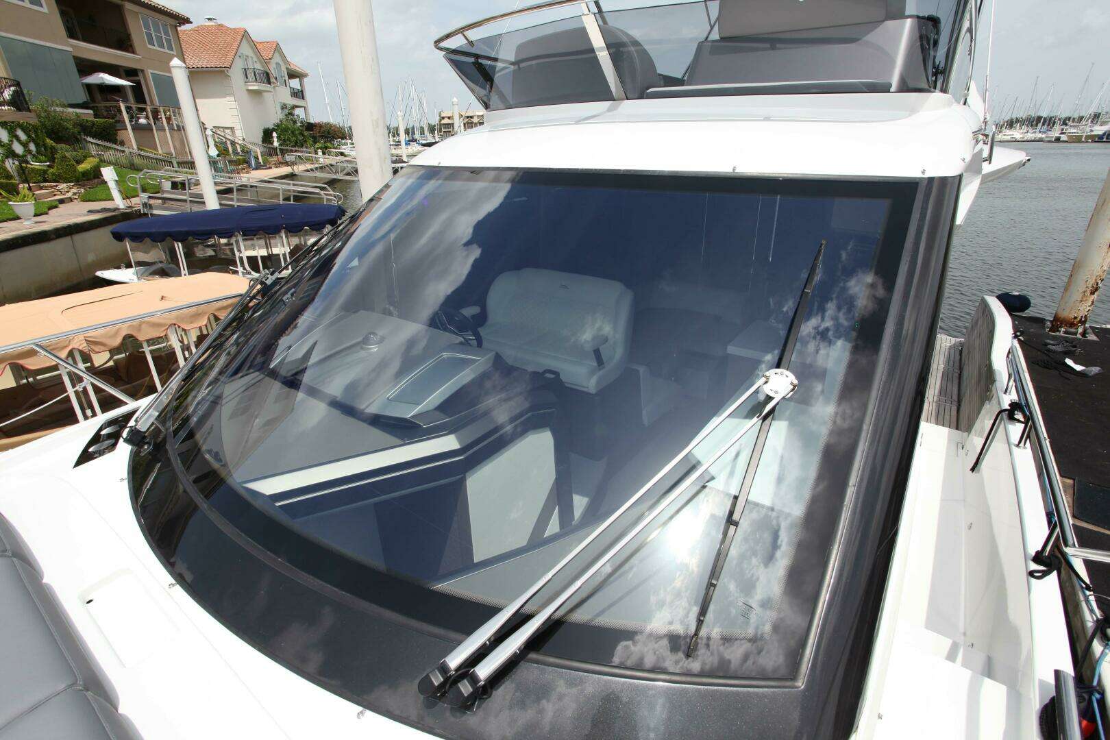 2025 Galeon — - Image 83