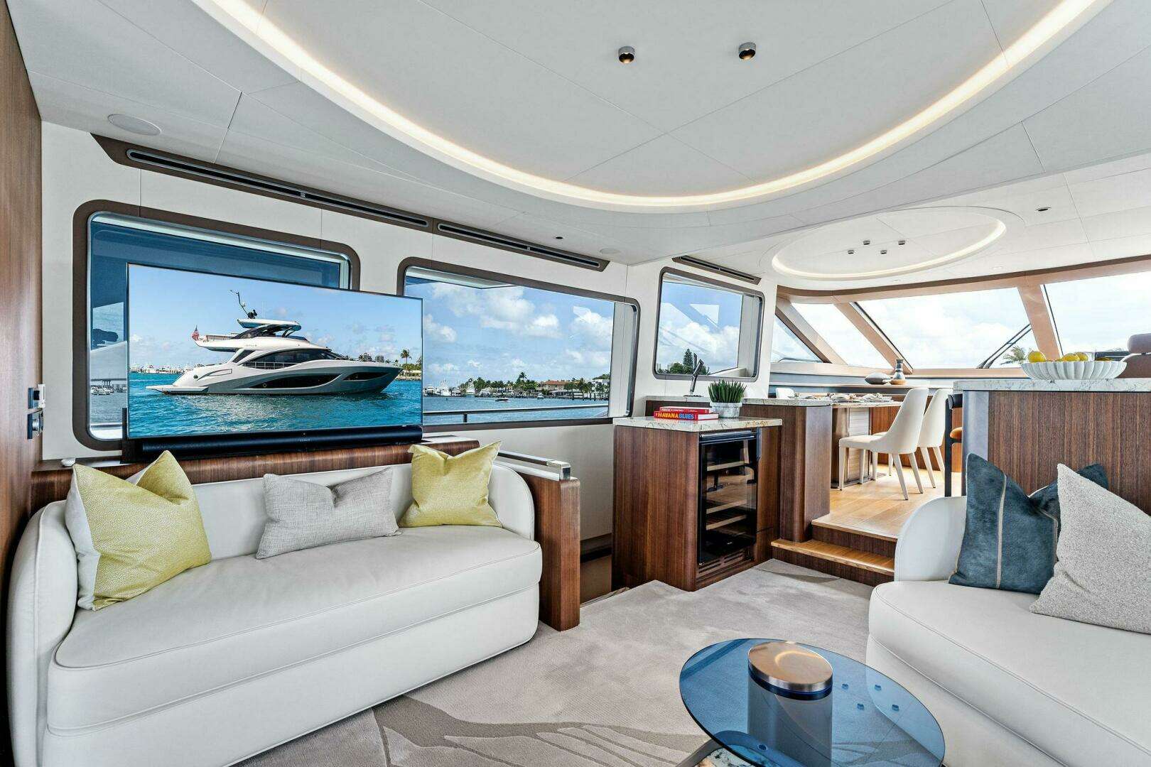2027 Aquitalia Yachts Flybridge - Image 9
