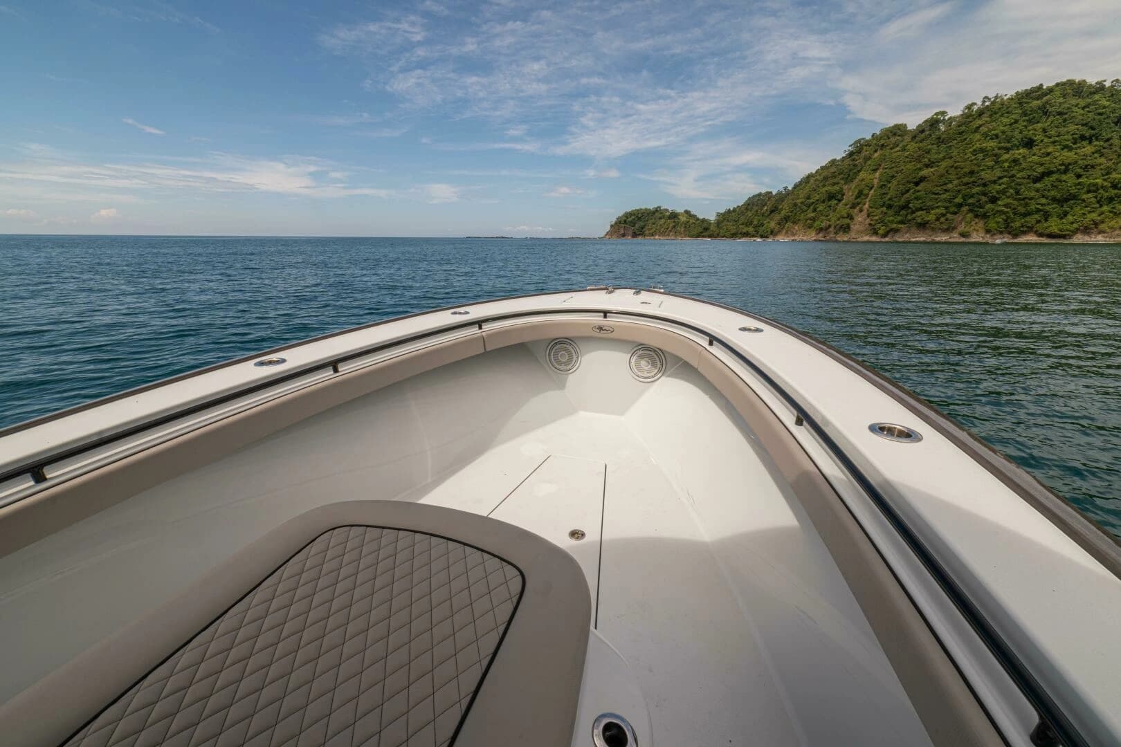 2024 Valhalla Boatworks V-33 - Image 5