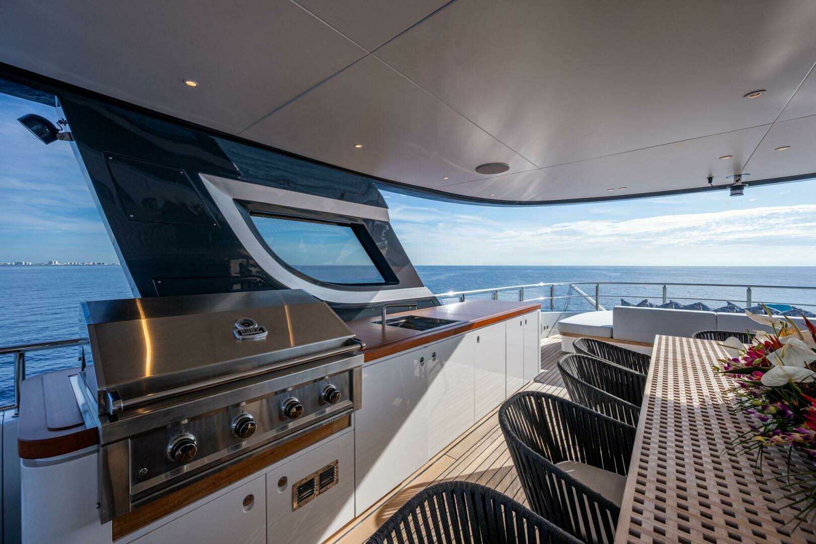 2023 Benetti 34M OASIS - Image 111