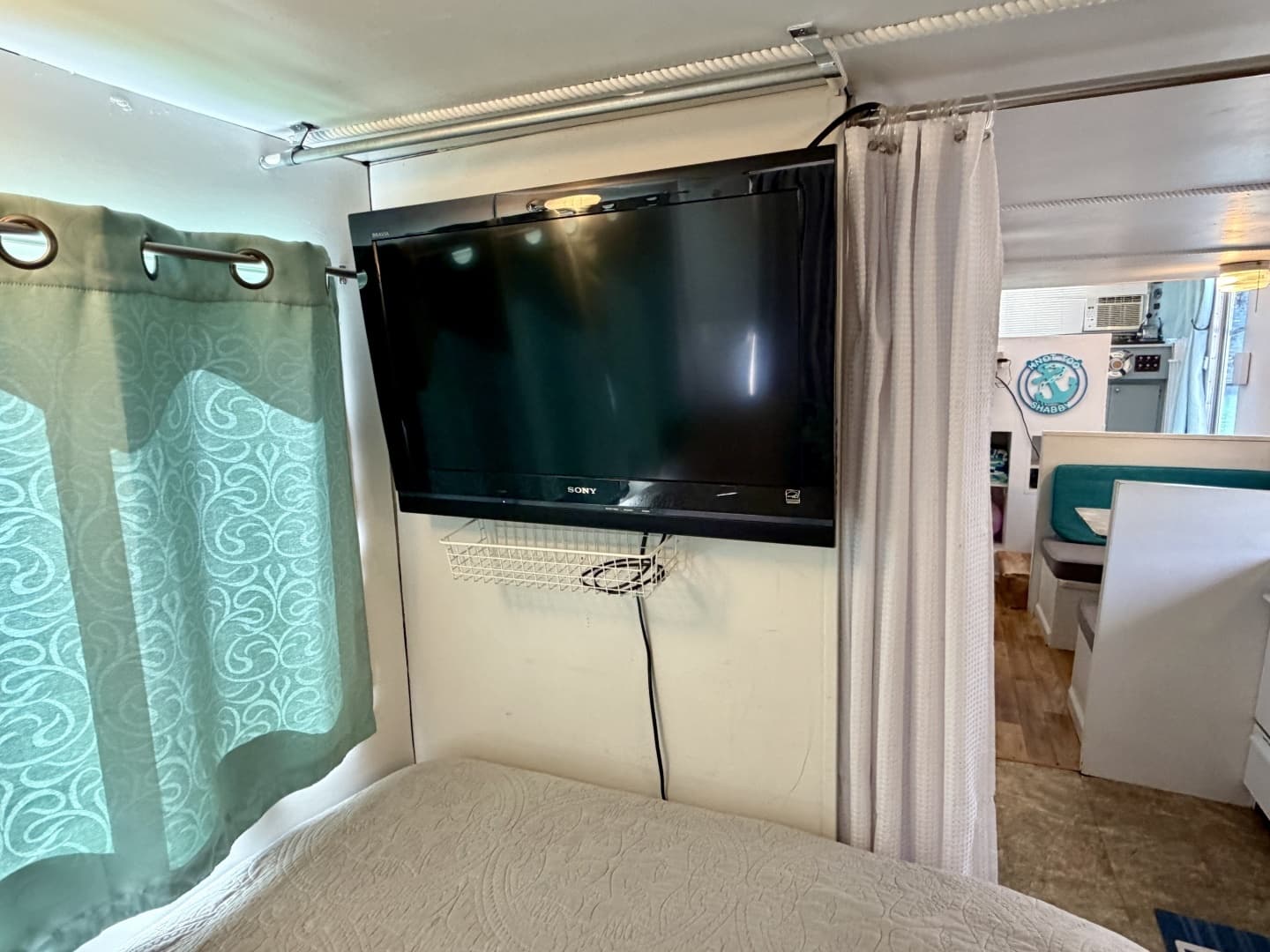 1969 Custom 9 x 27 Floating Cabin - 1969 Drift-R-Cruz - 238sqft - Image 44