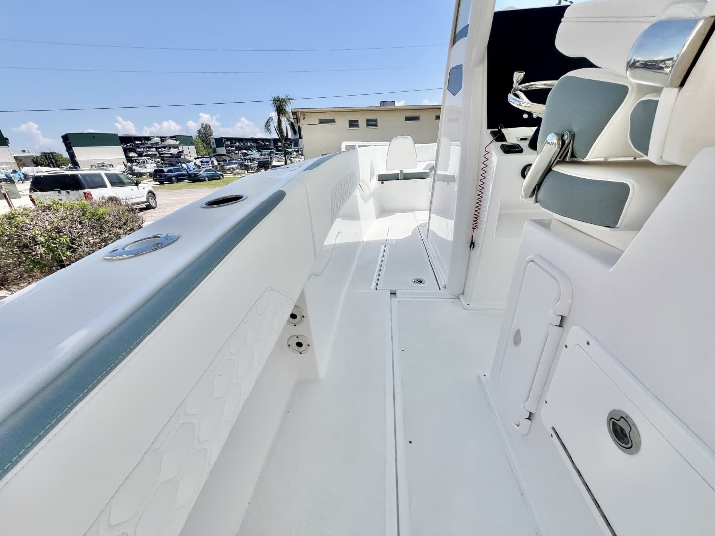 2026 Stamas 31T Aventura - Image 12