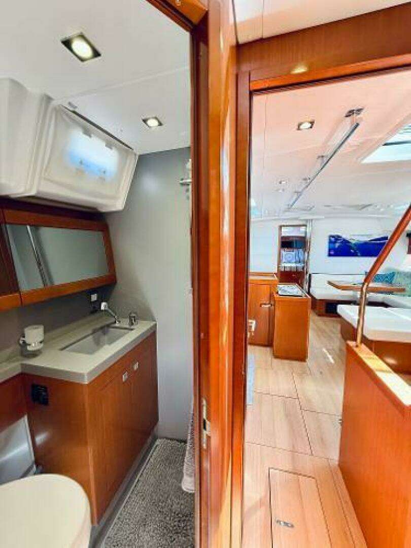 2015 Beneteau Oceanis 55 - Image 50