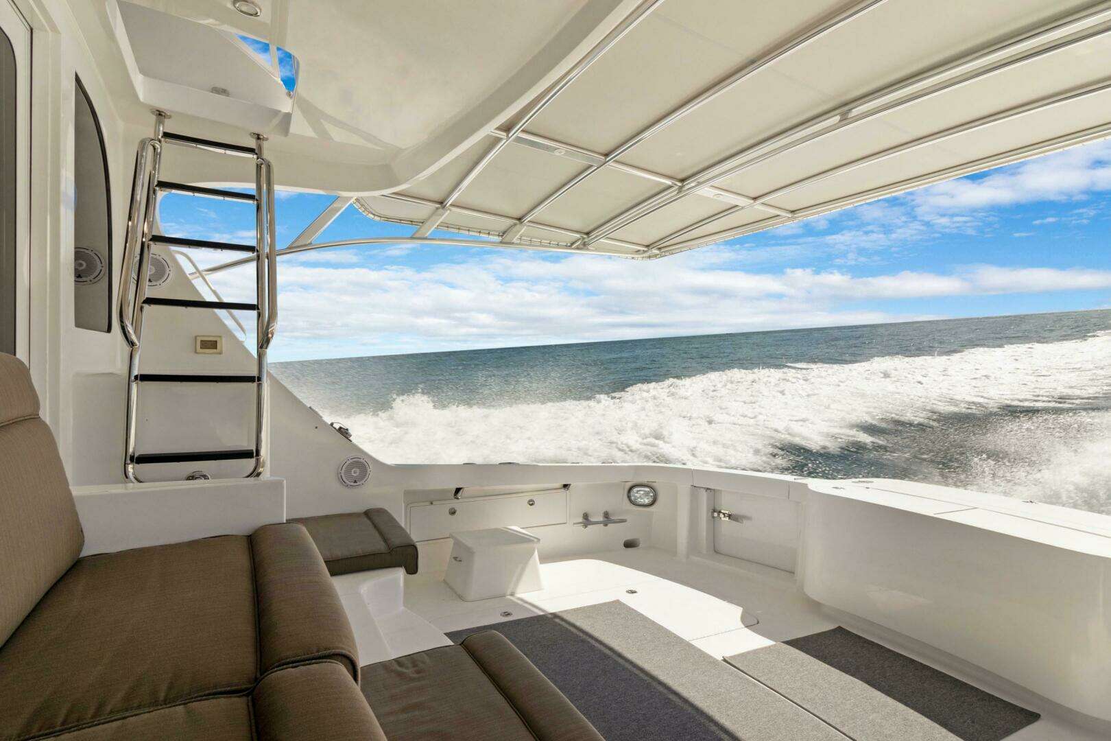 2016 Hatteras GT63 - Image 62