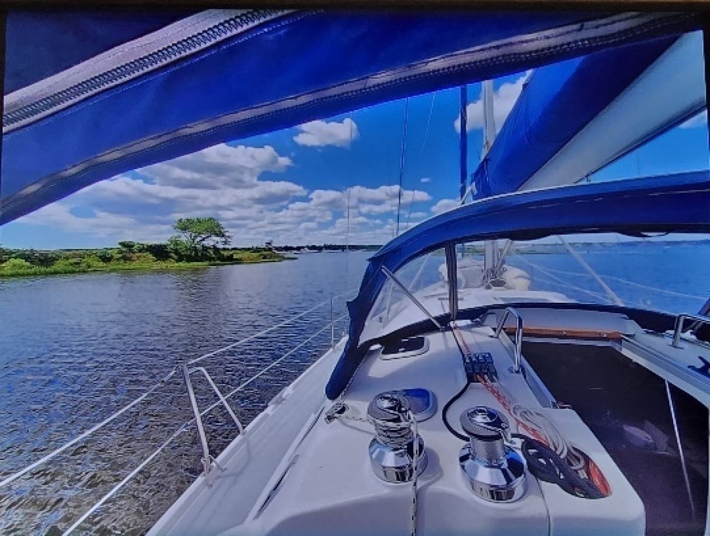 1998 Hunter 410 - Image 6