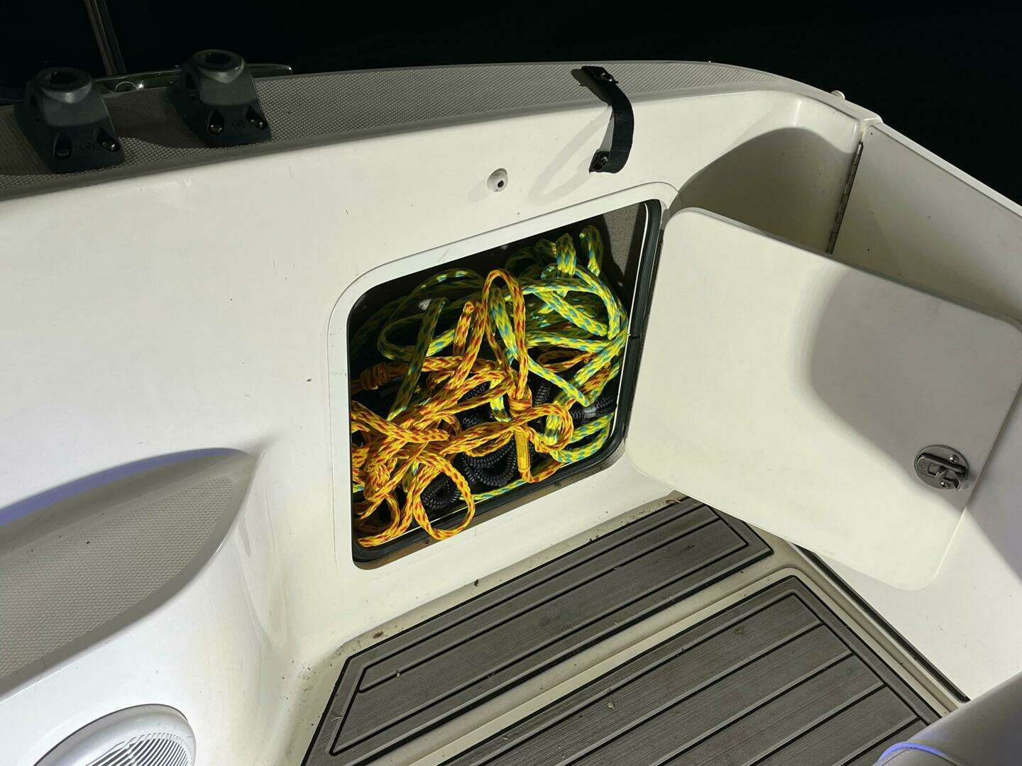 2007 Sea Ray Sundancer 280 - Image 15
