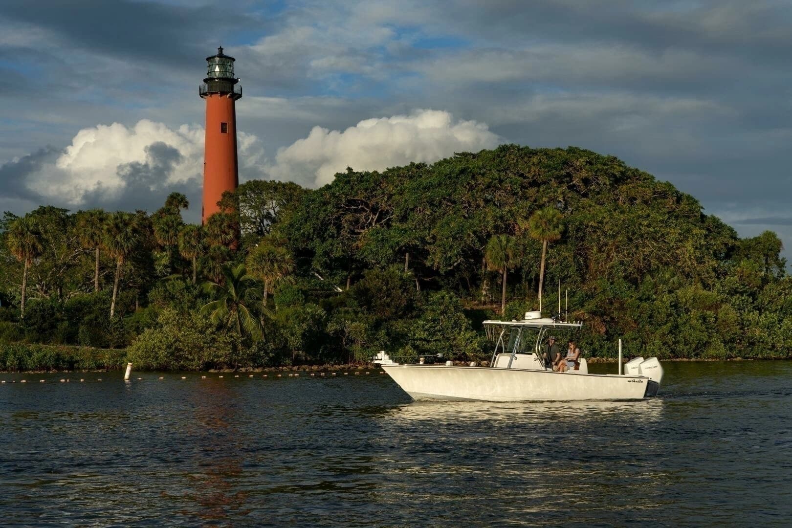 2027 Valhalla Boatworks V-29 Hybrid - Image 5