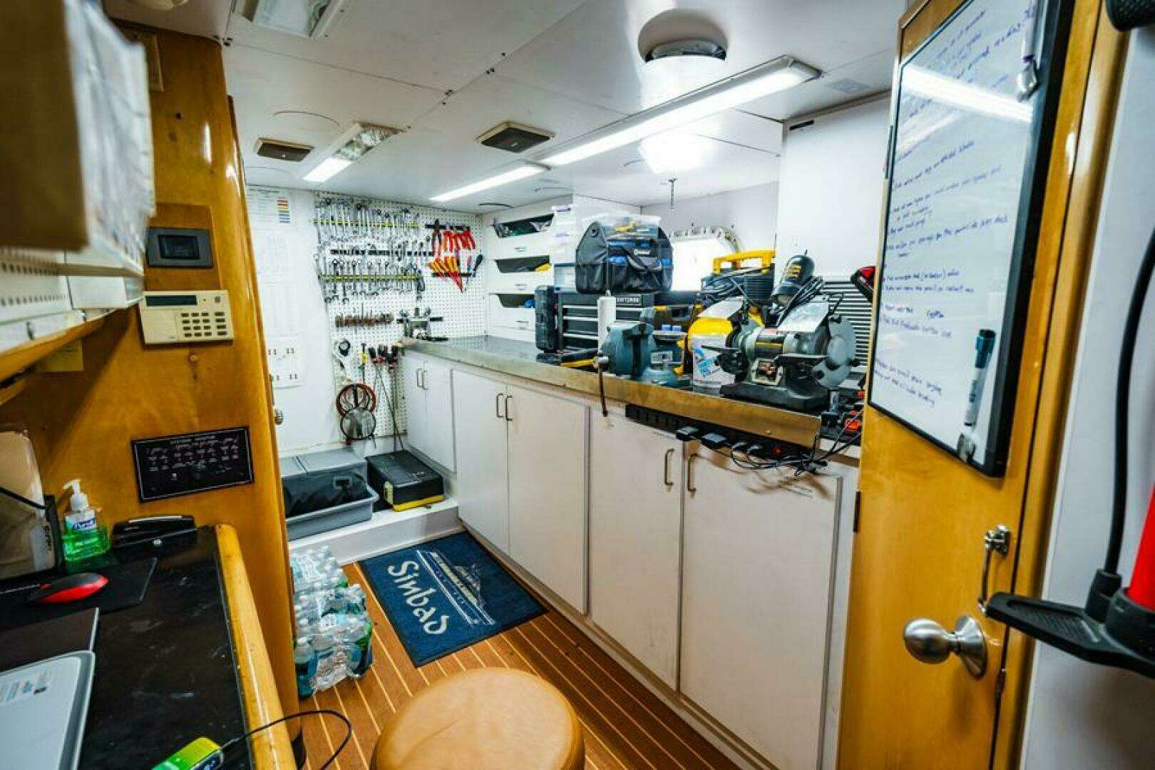 1995 Hatteras Flybridge Motor Yacht - Image 105