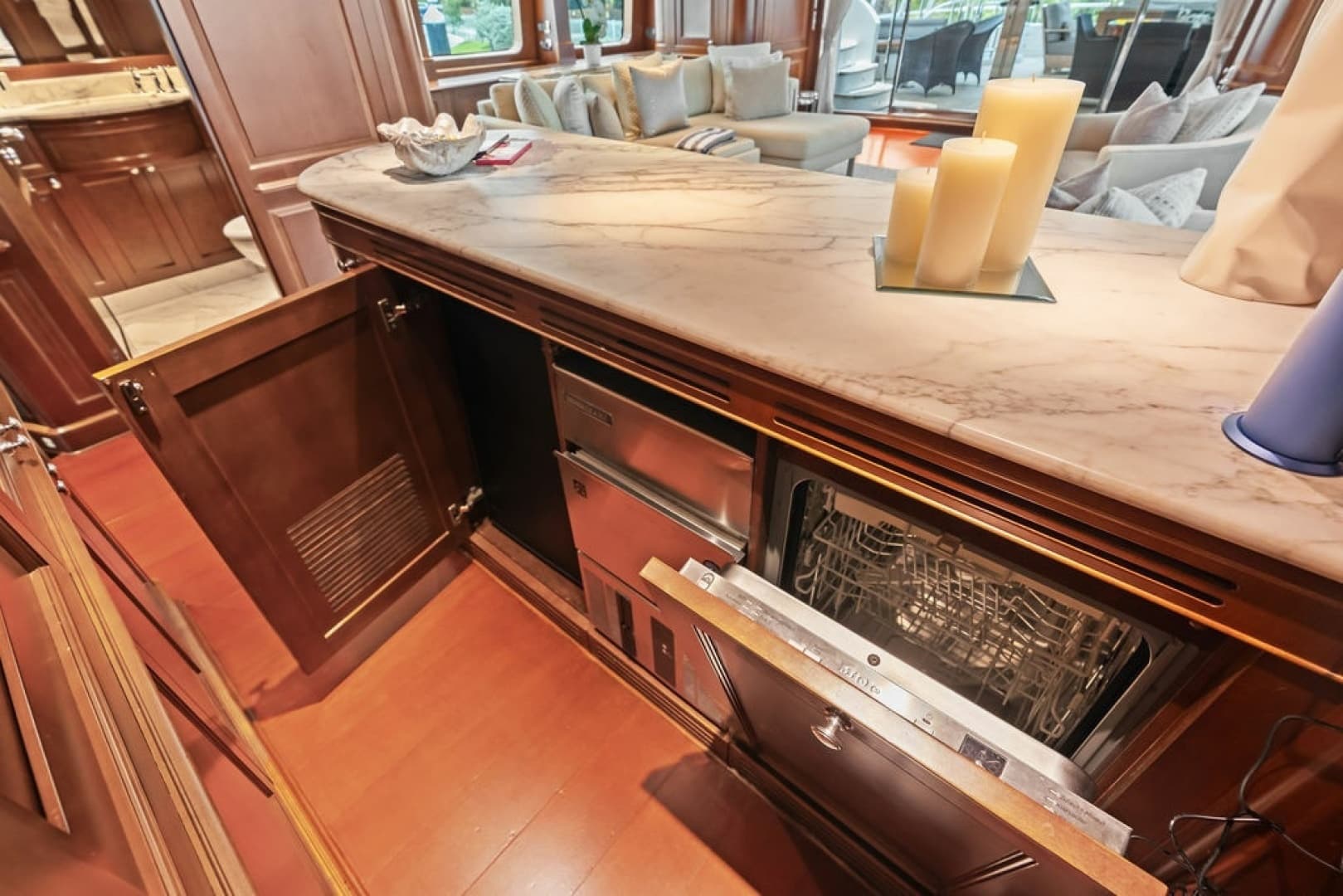 2008 Benetti 121 Classic - Image 35