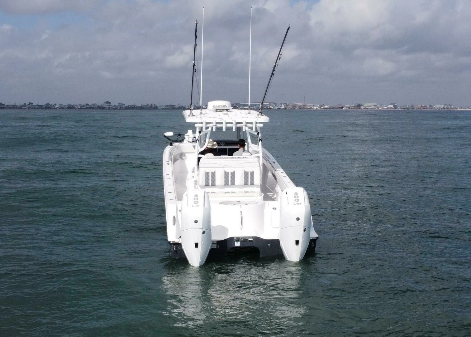 2024 Invincible 33 Catamaran - Image 29
