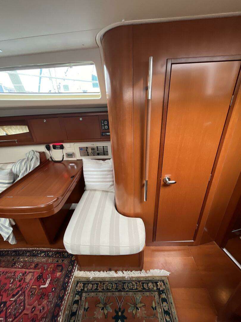 2007 Beneteau 49 - Image 23