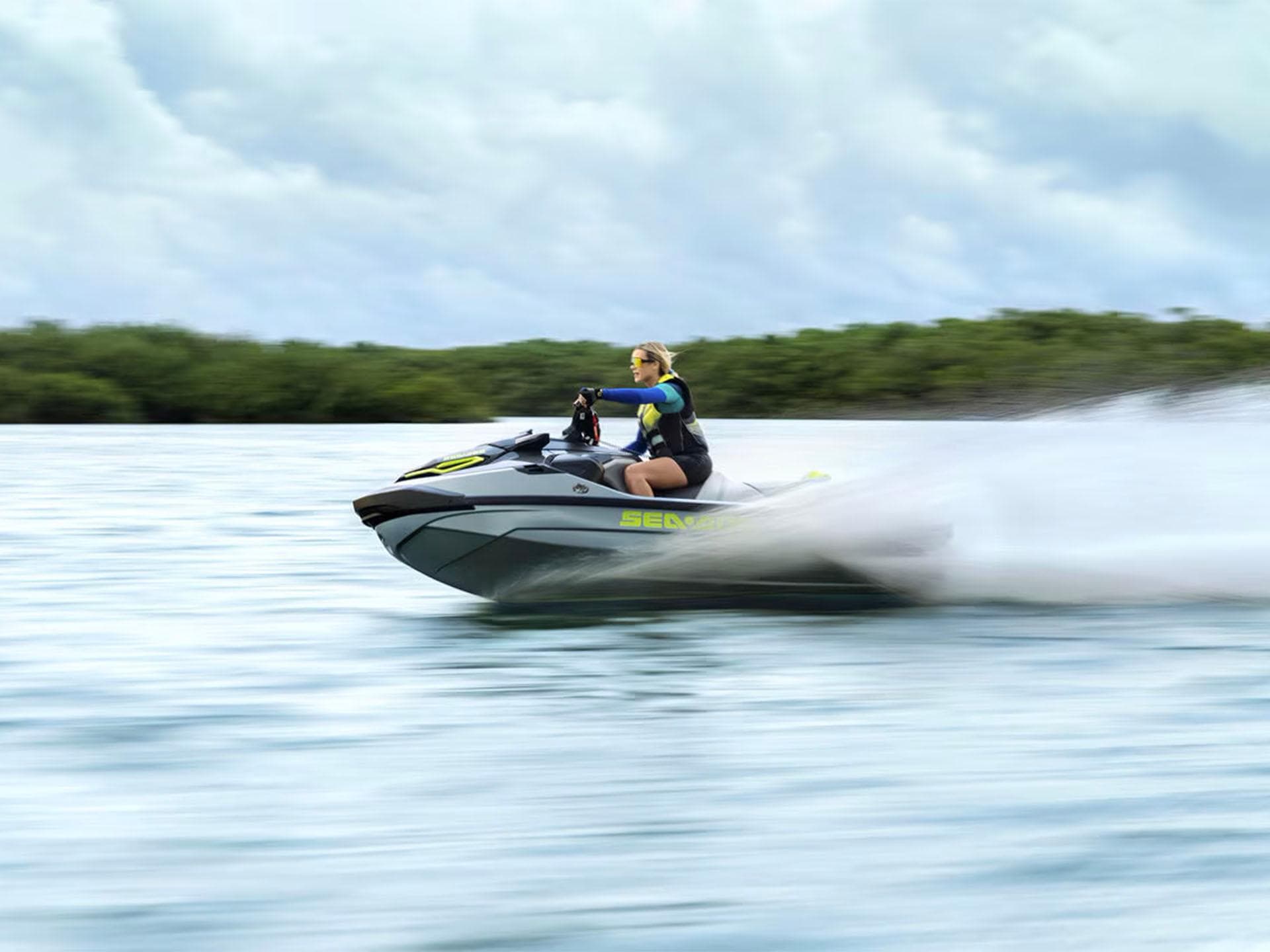2025 Sea-Doo RXT-X 325 Tech Package - 11