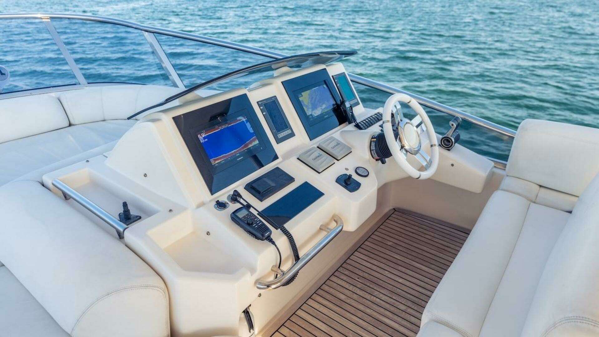 2012 Azimut Evolution - Image 30