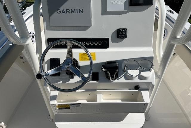 2026 Key West 219 FS boat console with Garmin and Yamaha controls.
