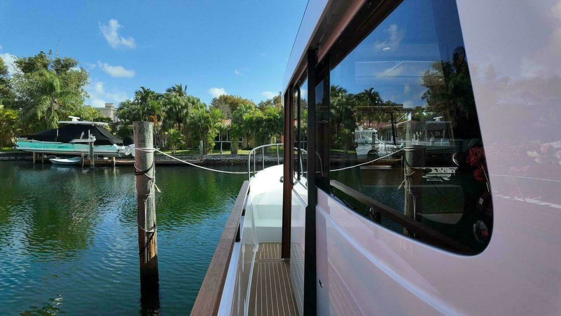2027 Targa 41 - Image 51