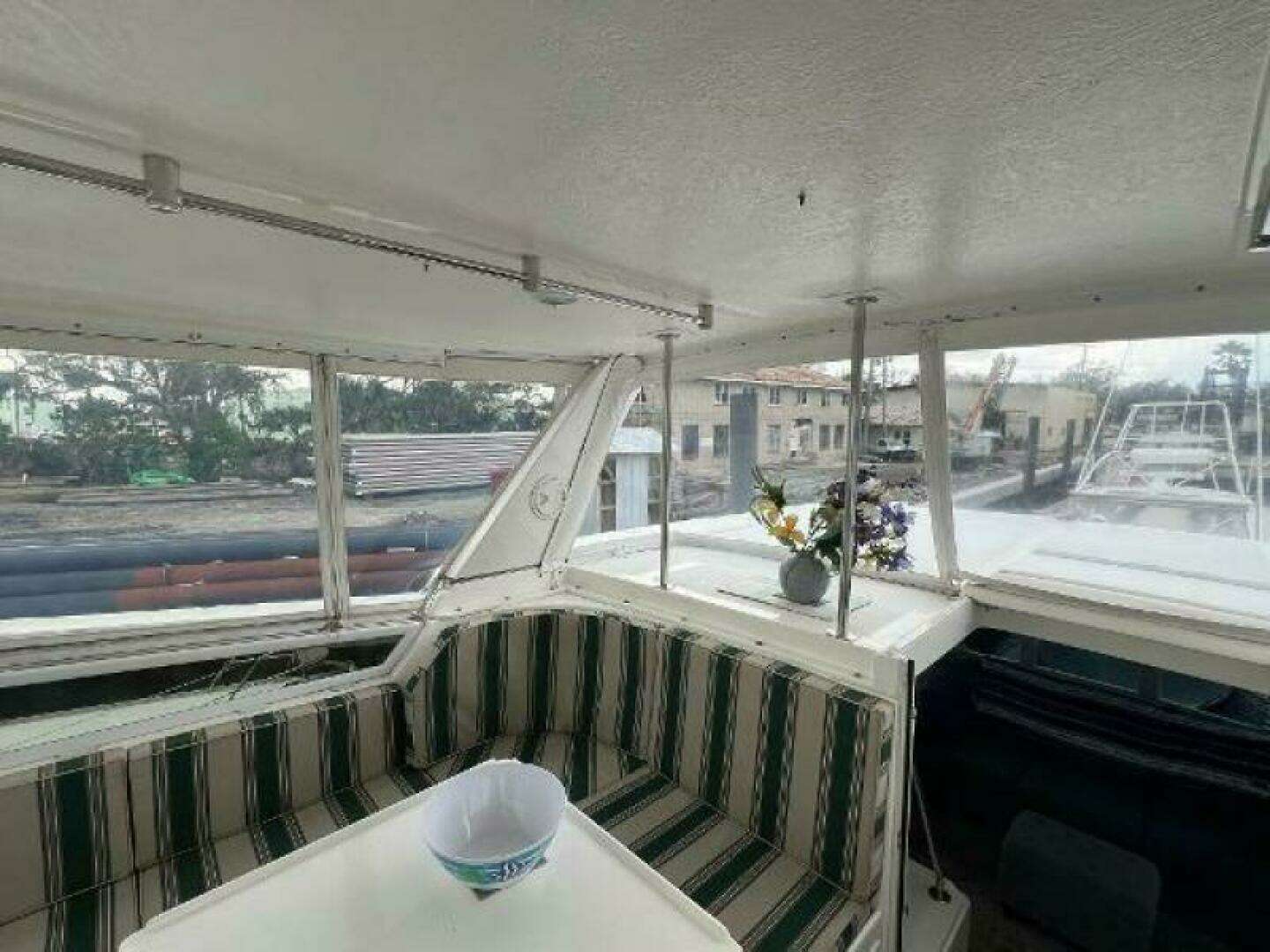 1998 Hyatt 51 Aft Cabin MY - Image 25
