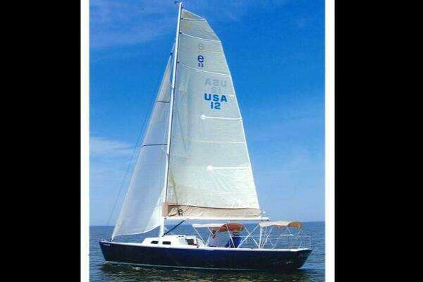 2008 e Sailing Yachts E33 - Image 1