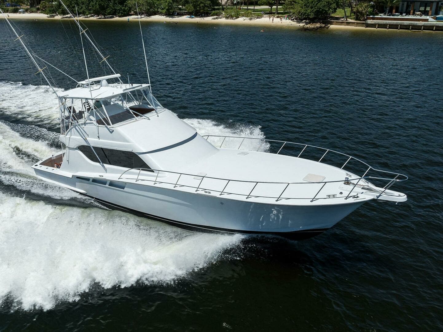 2001 Hatteras Convertible - Image 2