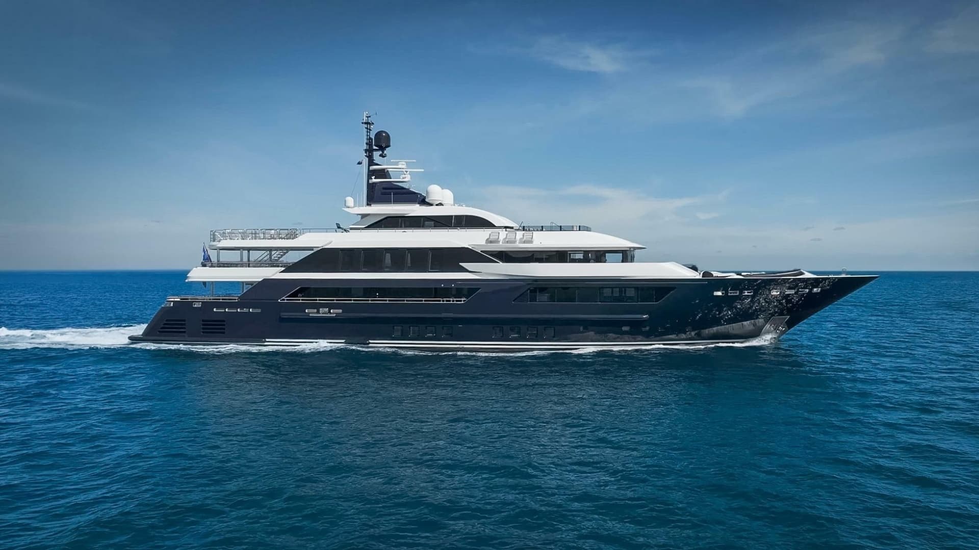 2013 CRN Twin Screw Full Displacement Yacht - Image 16