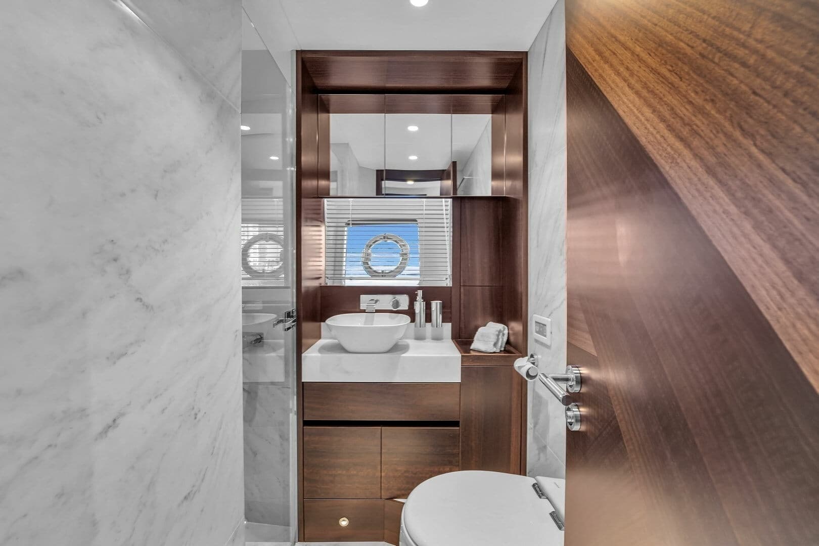 2023 Sunseeker Manhattan 68 - Image 78