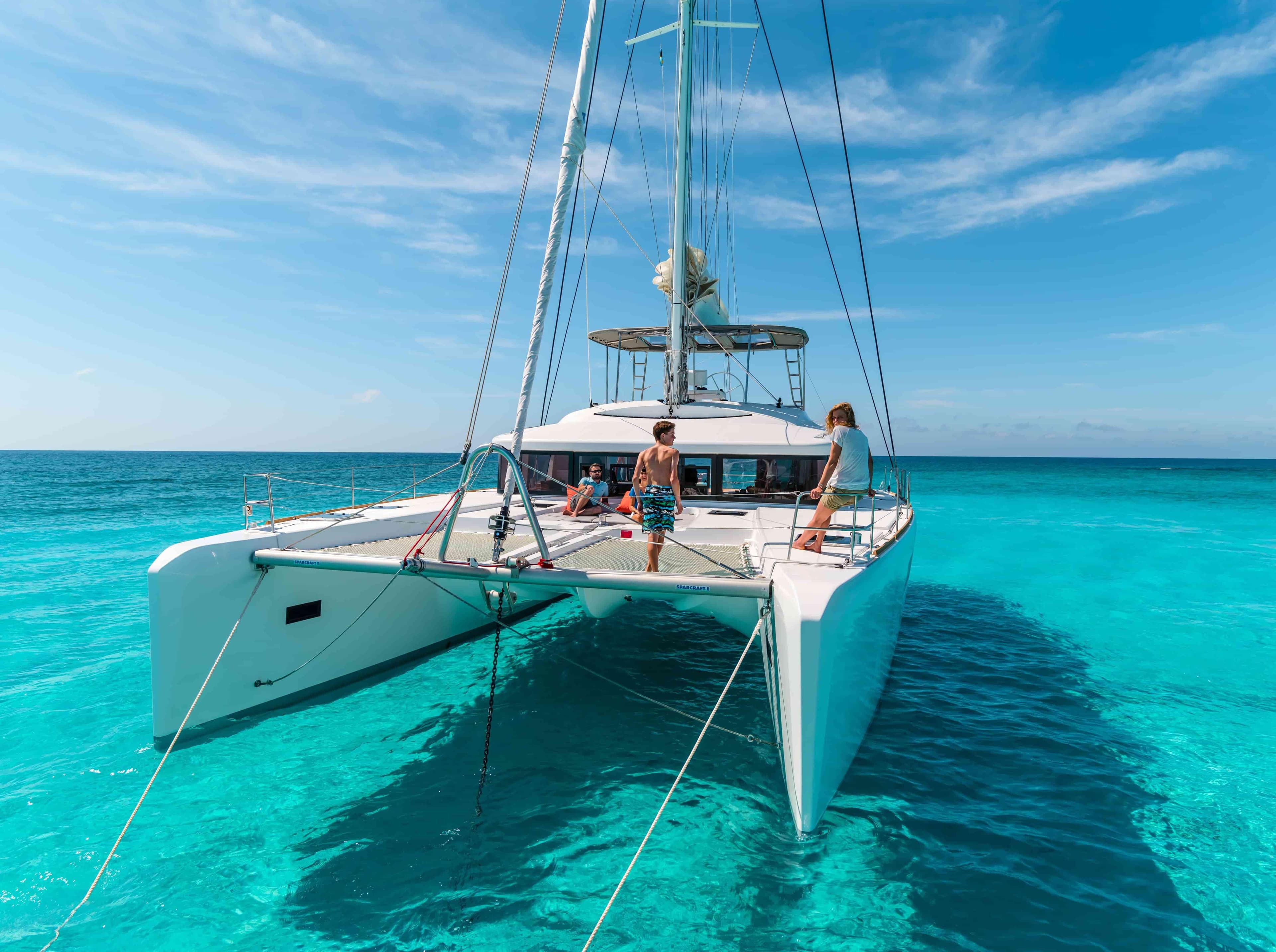 Lagoon 52