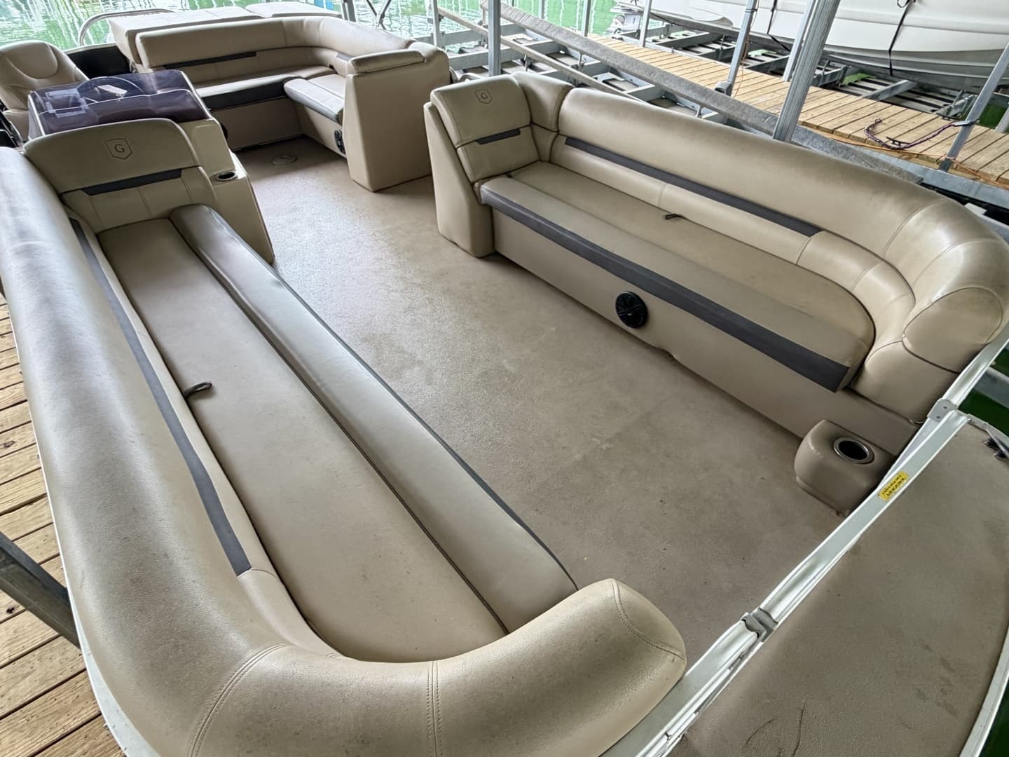 2019 Sweetwater 2386 Cruise Pontoon - Image 49