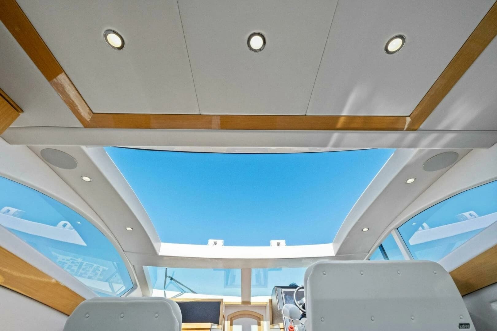 2018 Mares 47 Outboard Express Catamaran - Image 44