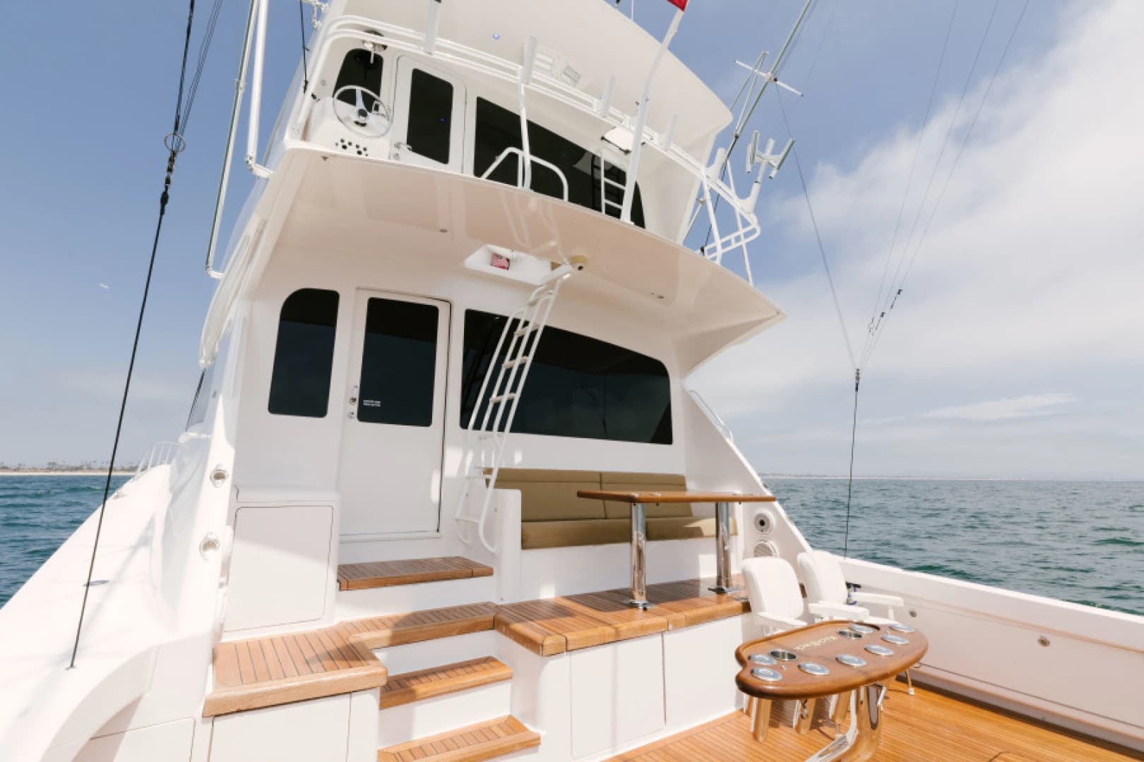 2006 Viking 74 Enclosed Bridge - Image 5