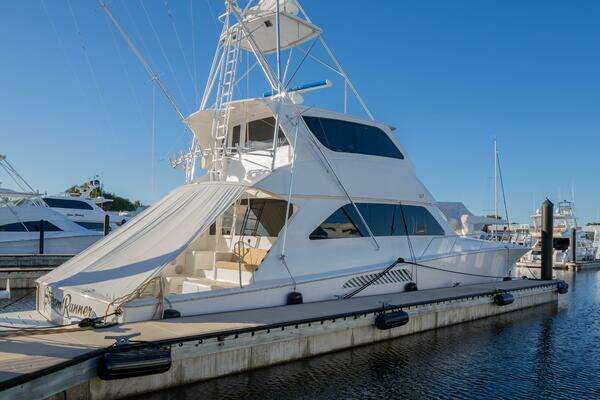 2005 Viking 74 Enclosed Bridge