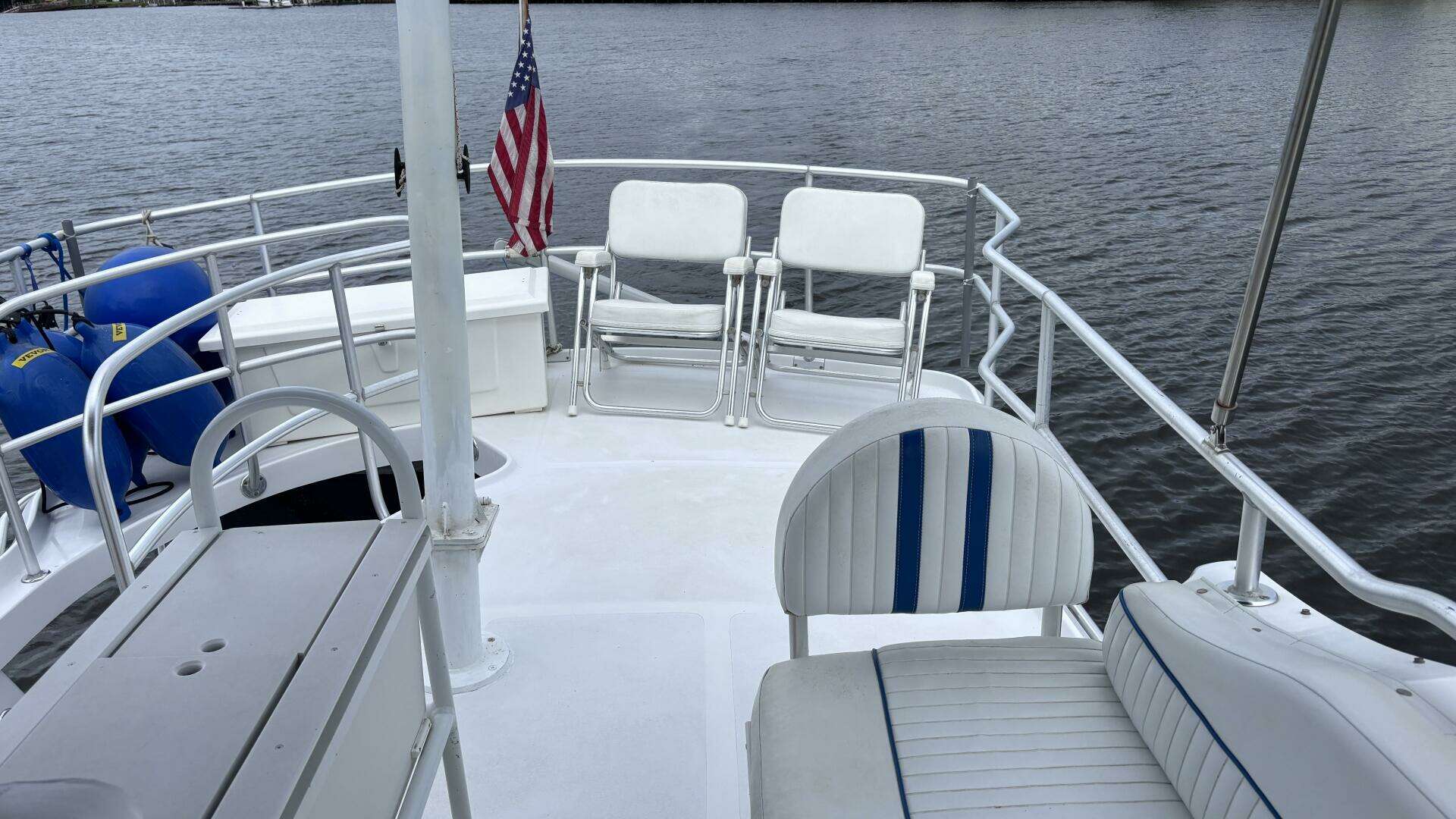 1998 Mainship 350 - Image 7