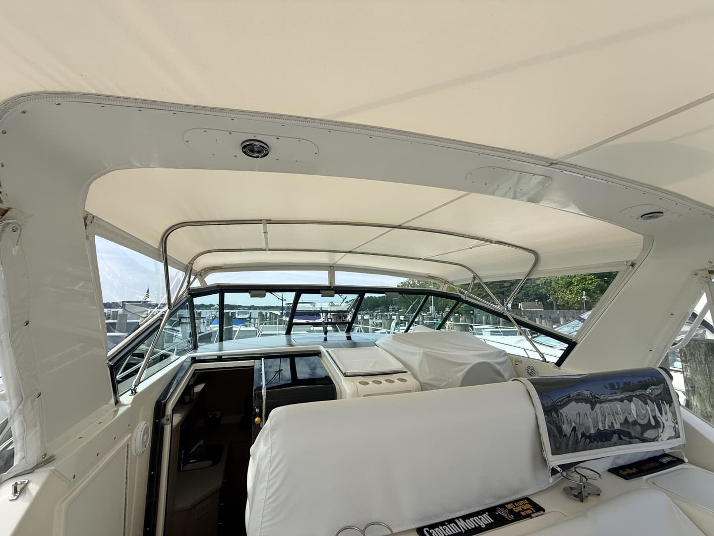 1995 Tiara Yachts 4000 Express - Image 19