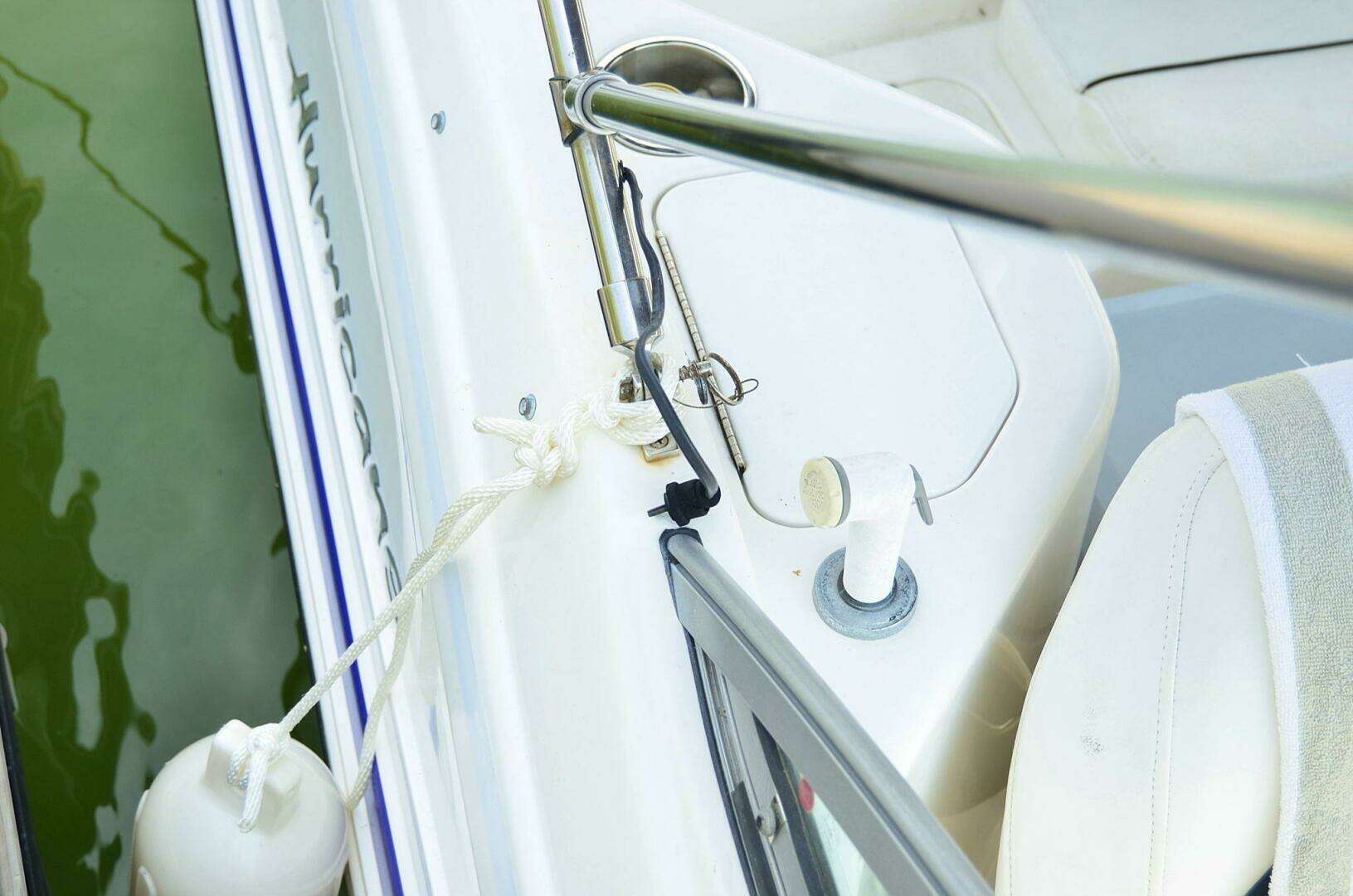 2011 Hurricane SunDeck 217 OB - Image 16