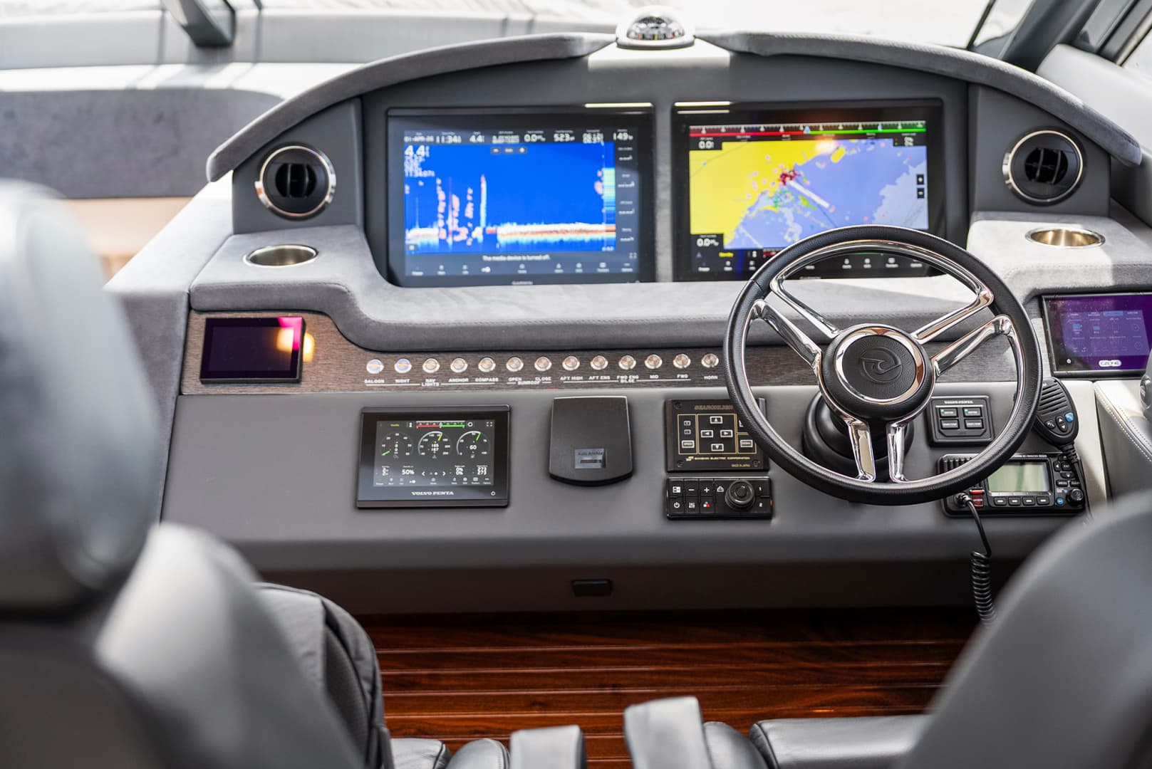 2024 Riviera 6000 SPORT YACHT - Image 58