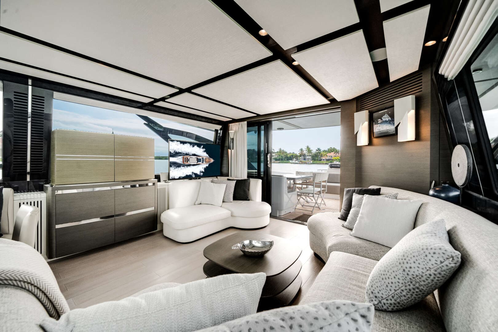 2020 Azimut S8 - Image 32