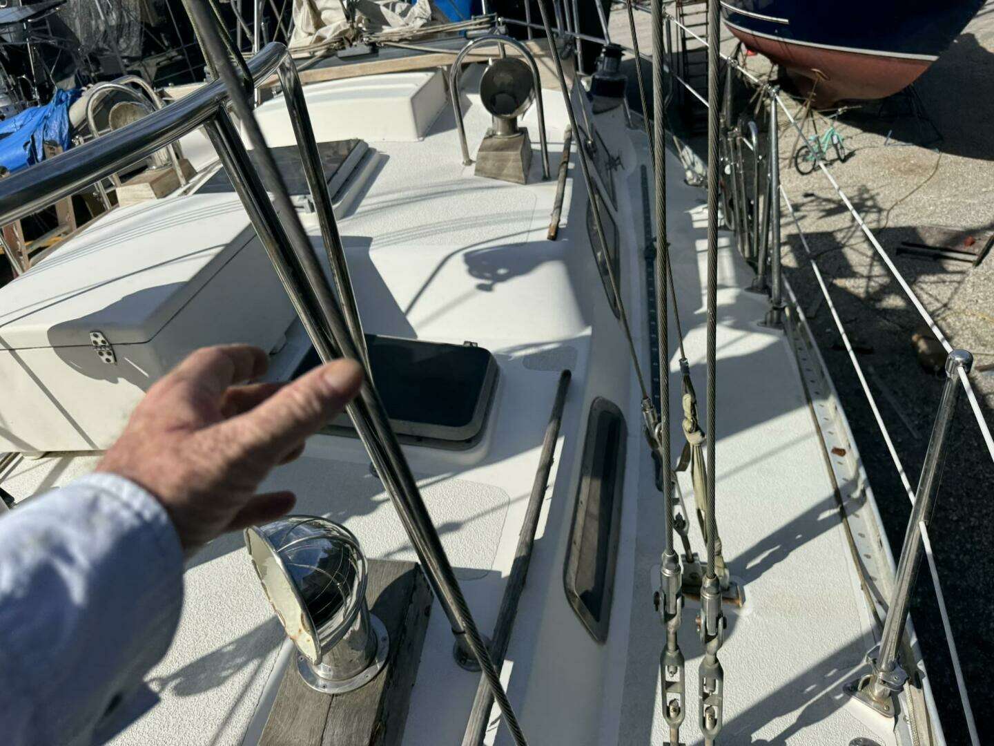 1987 Tayana 42 Vancover Aft Cabin - Image 35