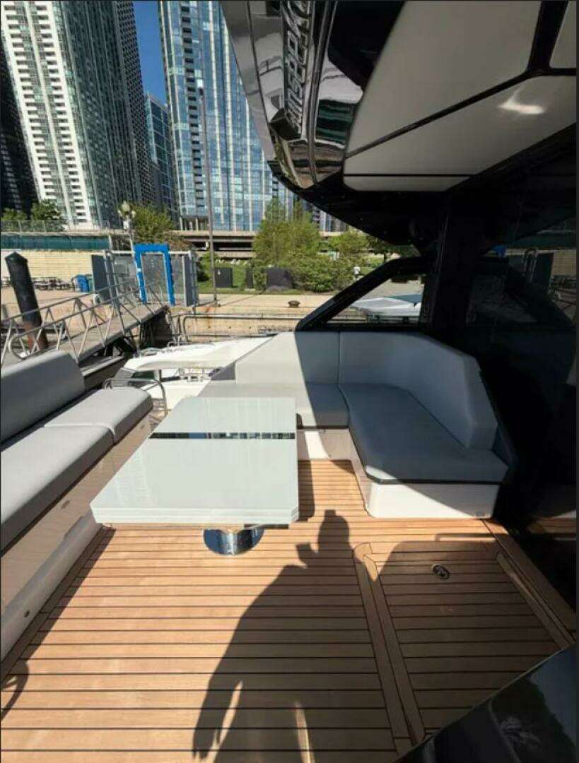 2025 Sunseeker 55 Predator - Image 32