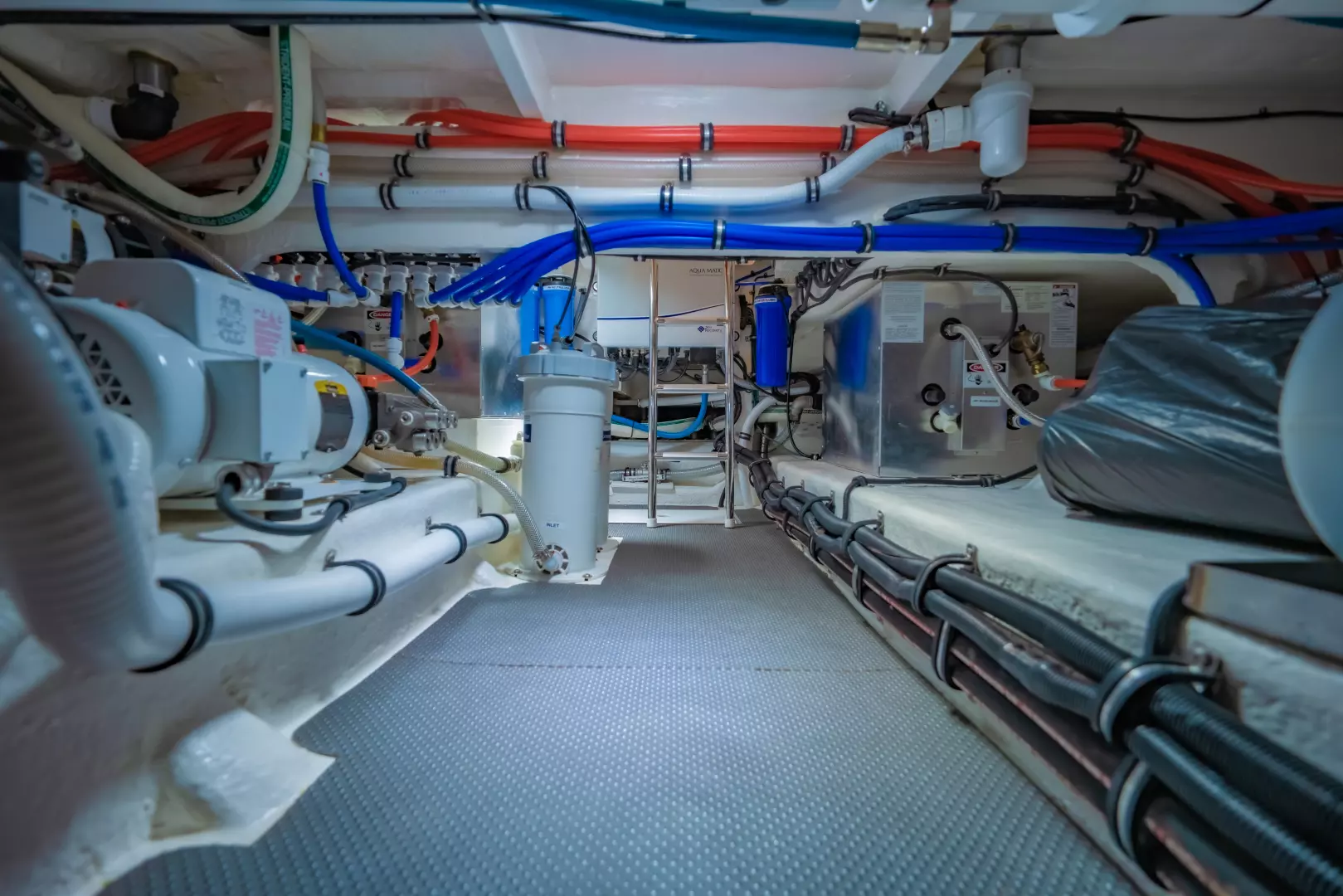 2019 Riviera 68 Sport Motor Yacht - Image 32