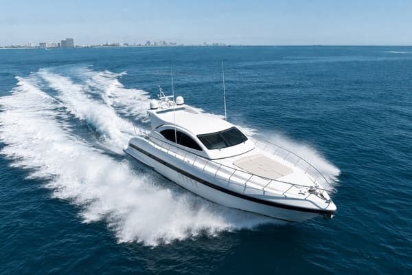 2004 Mangusta 72