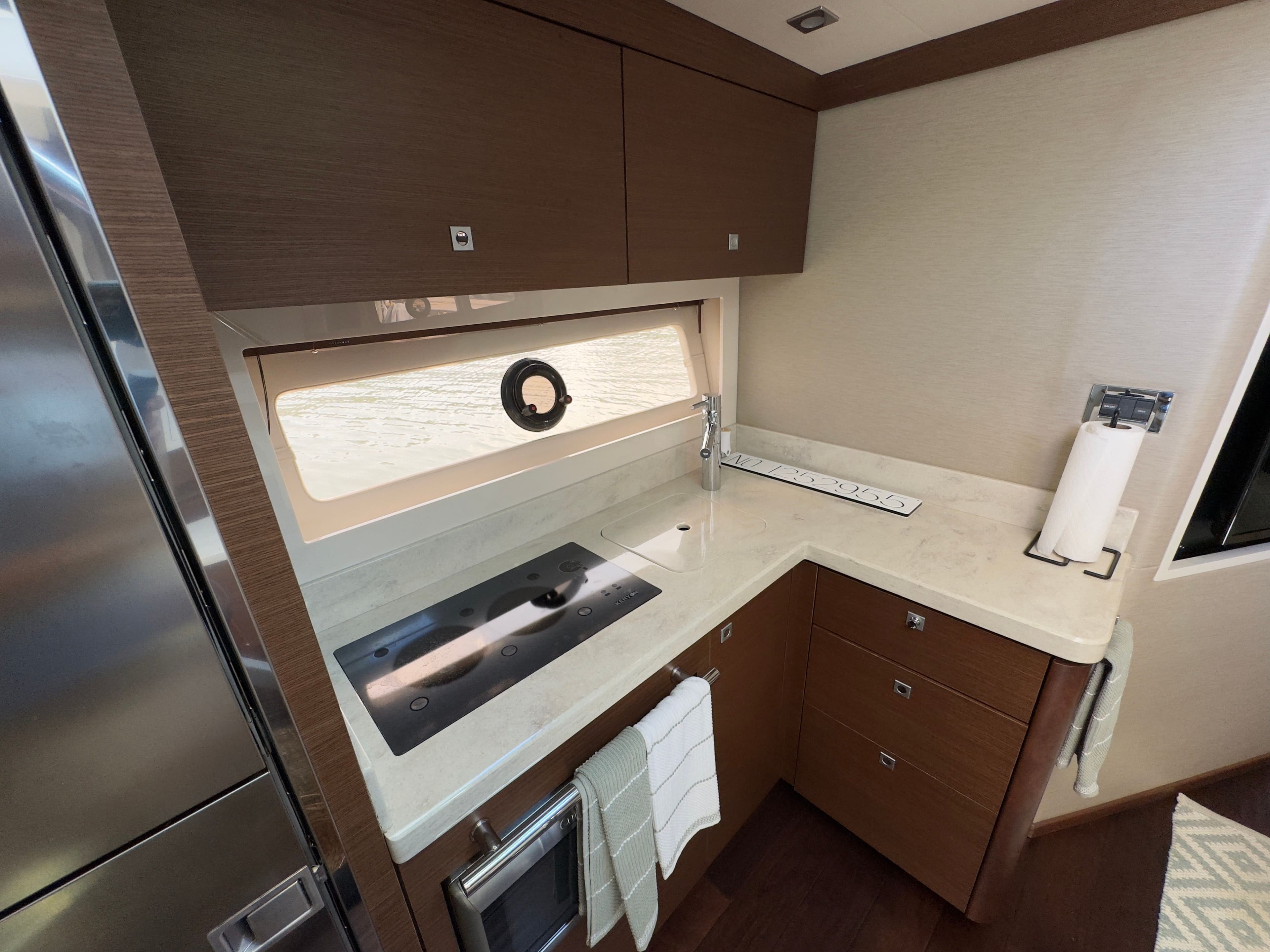 2014 Sea Ray 410 Sundancer - 40