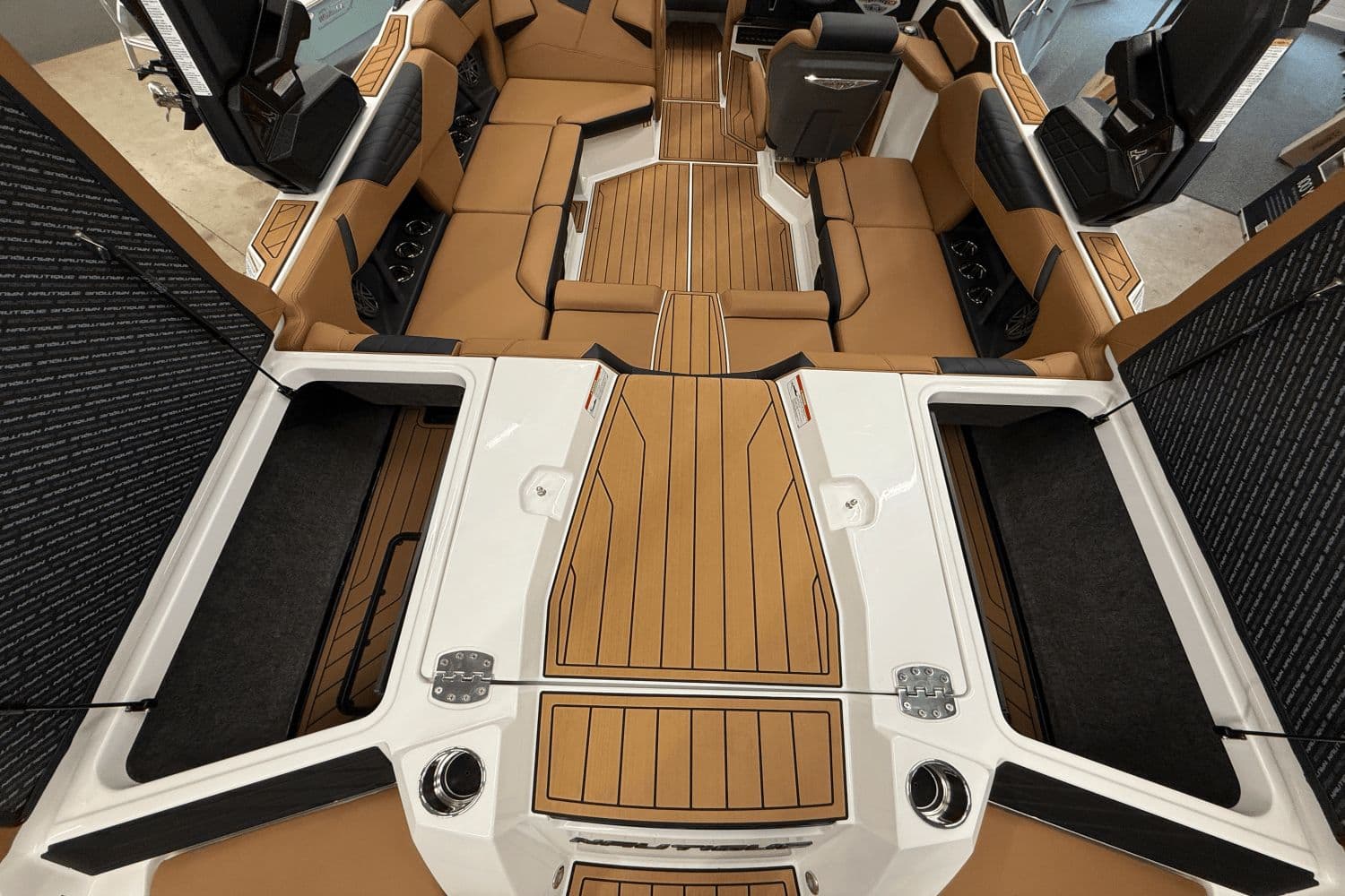 2026 Nautique Super Air Nautique S21 - 29