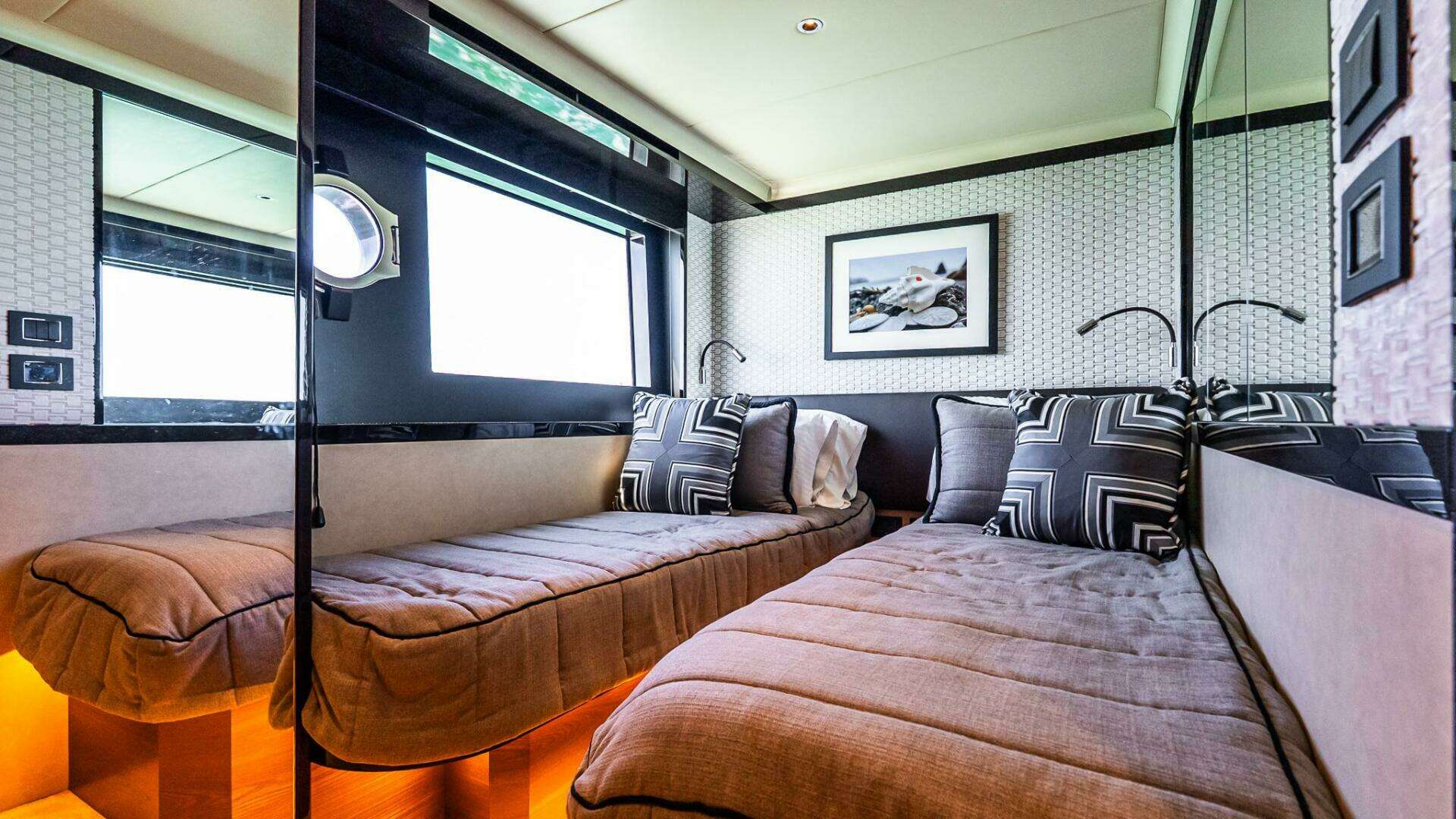 2022 Absolute 64 Navetta - Image 97