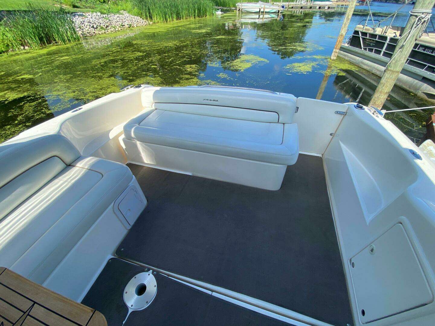 2002 Riviera 47 Excalibur - Image 11