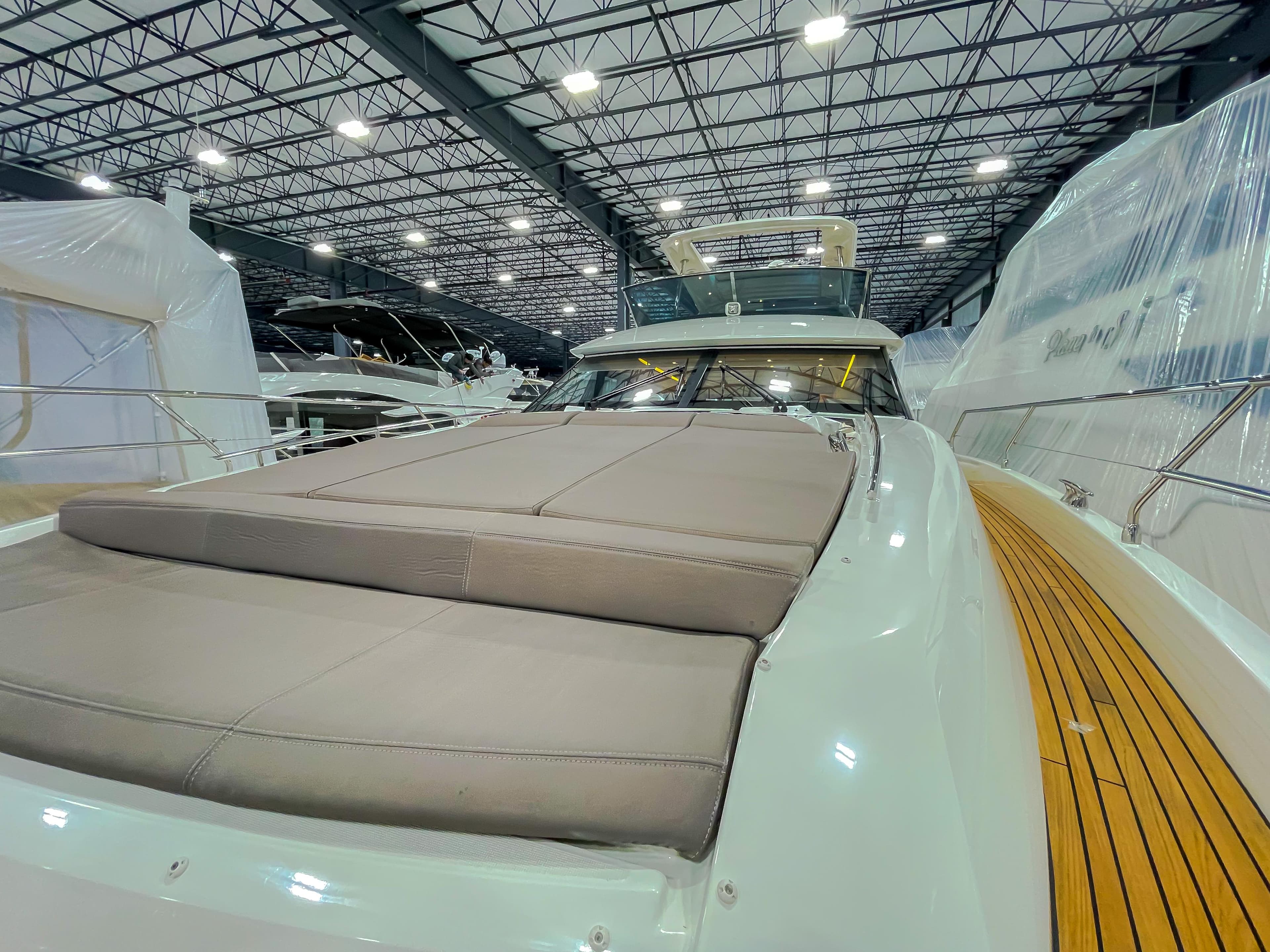 2016 Prestige 680 - 60