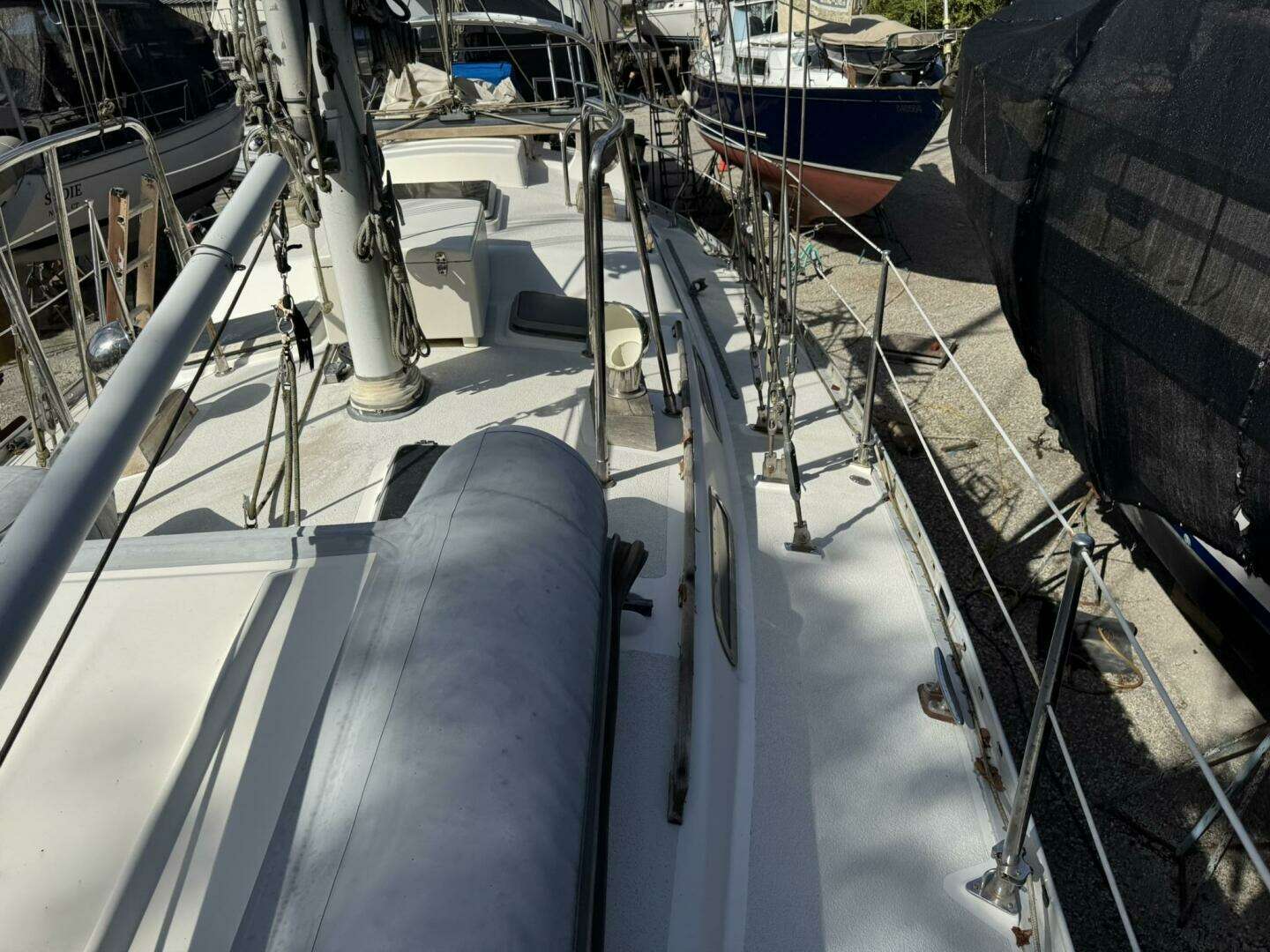 1987 Tayana 42 Vancover Aft Cabin - Image 32