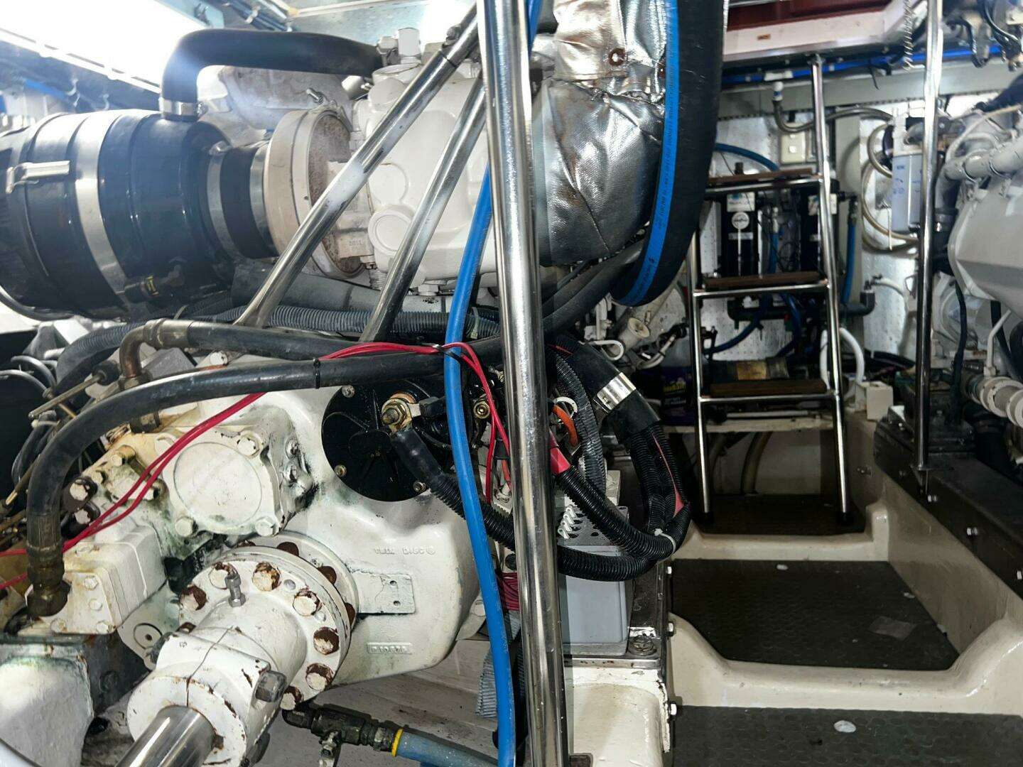 2003 Symbol Pilothouse - Image 70
