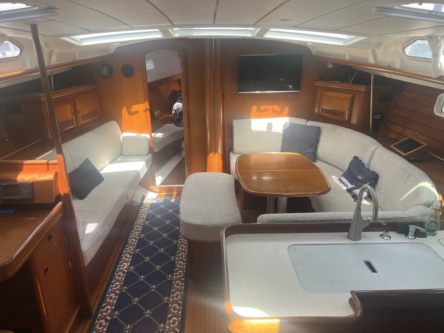 2001 Beneteau Oceanis 473 - Image 31