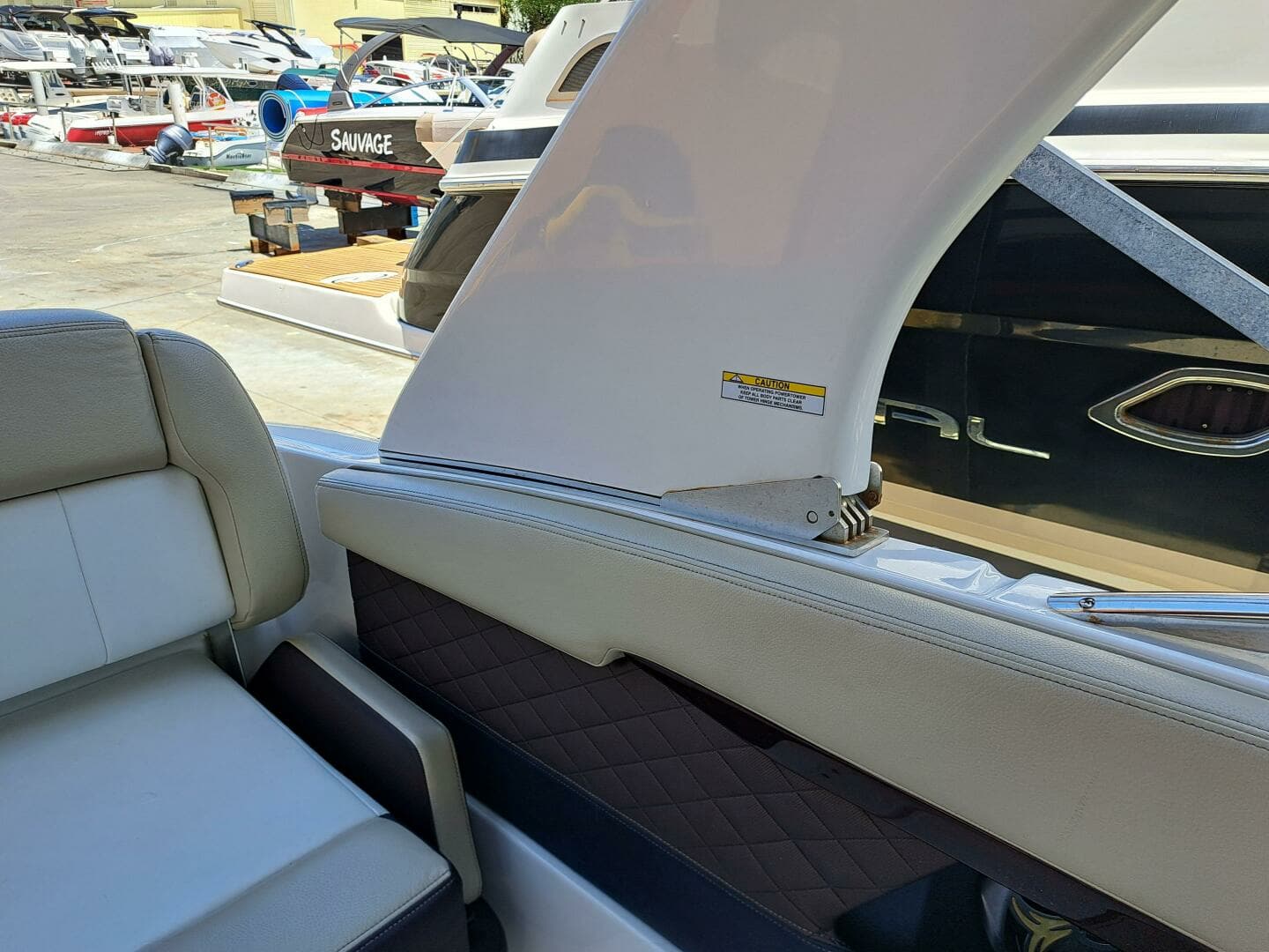 2014 Regal 2700 Bowrider - Image 28